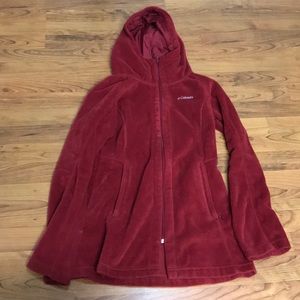 Columbia women's long fleece maroon zip up sweater